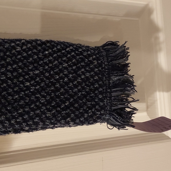 NWOT Women's White House Black Market Size M Blue Metallic Knit Fringe Sweater - Picture 3 of 11